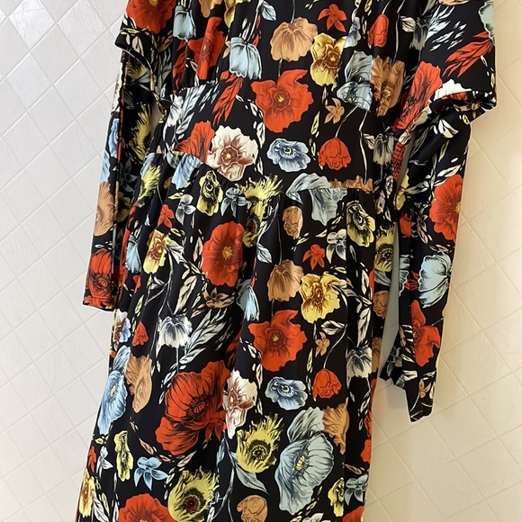 Zara Midi Dress - Picture 3 of 8